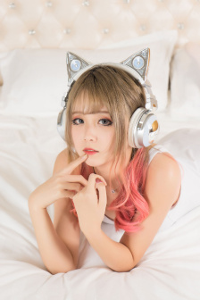 男JI大巴进入女人的直播
